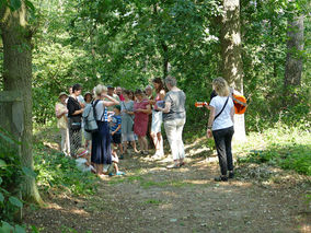 Wortgottesdienst an der Weingartenkapelle (Foto: Karl-Franz Thiede)